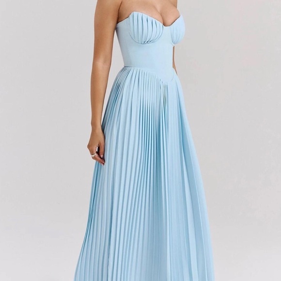 House of CB Strapless Light Blue Dress - Picture 4 of 5